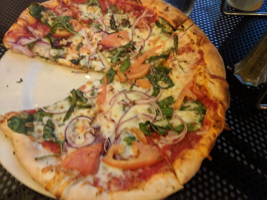 Village pie with tomato, red onion and basil